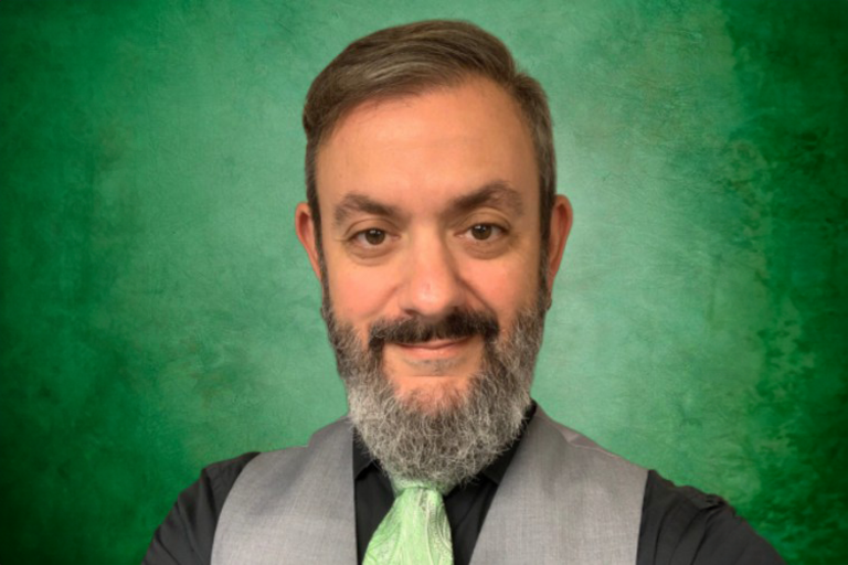 joshua harris headshot